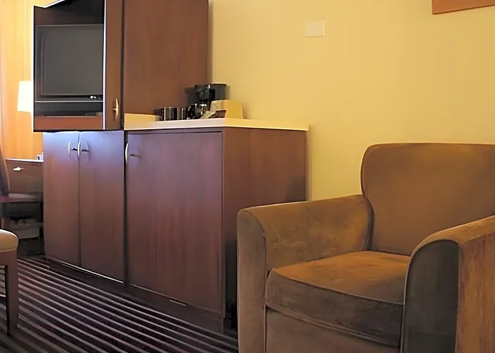 Lexington & Suites-elgin 2*
